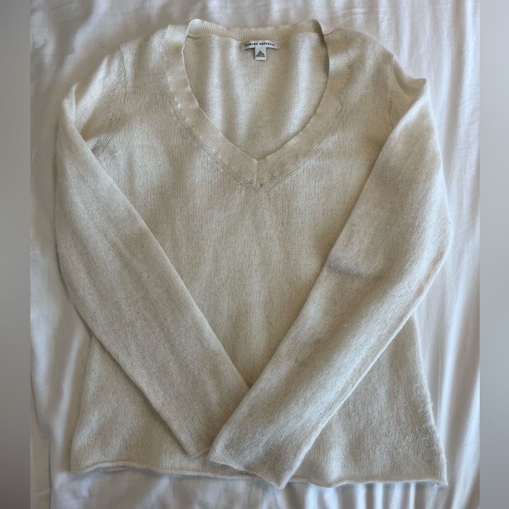 Banana Republic ivory light sweater